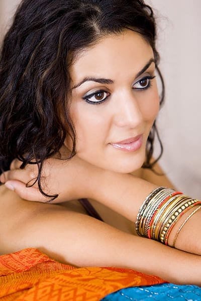 beautiful young Indian sugar baby